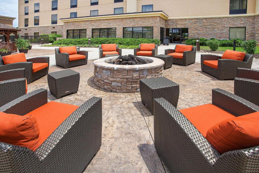Hampton Inn Knoxville-West At Cedar Bluff photo 1