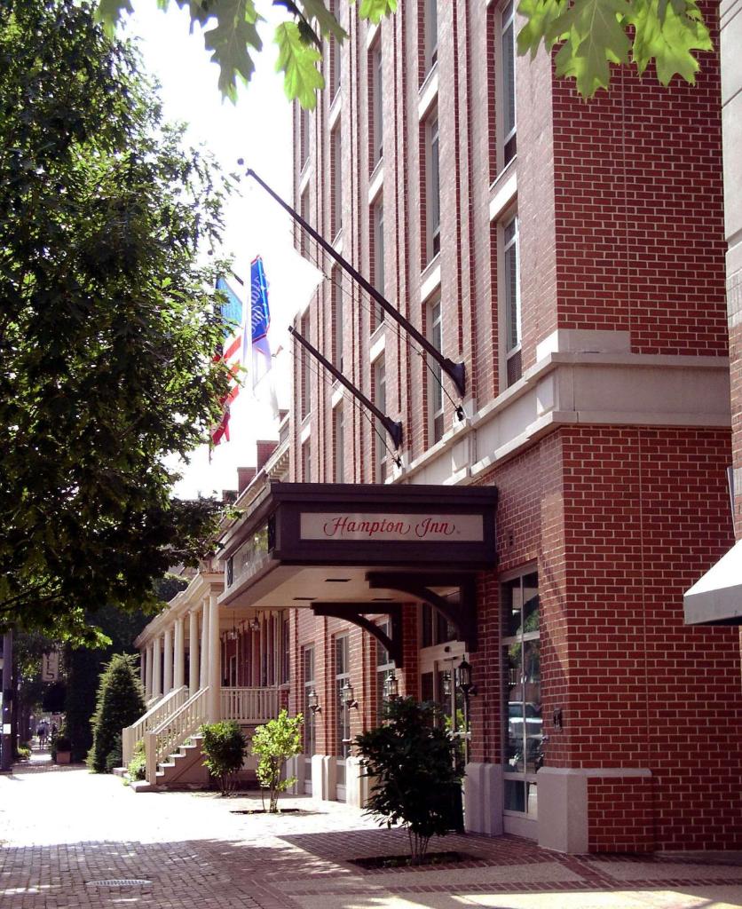 Hampton Inn Alexandria/Old Town photo 1