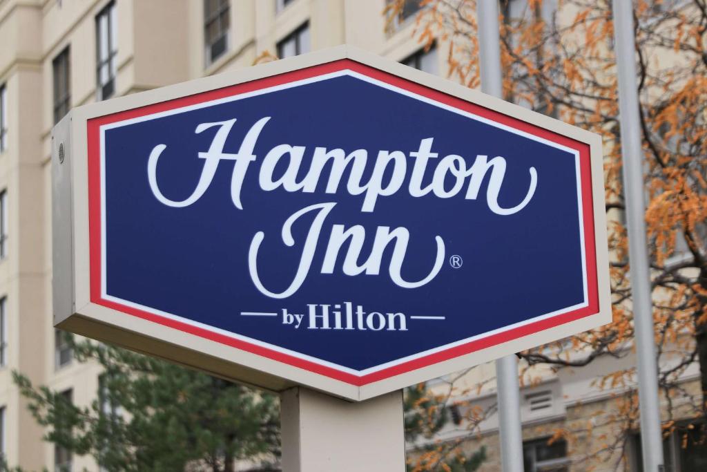 Hampton Inn Toronto-Mississauga West photo 1