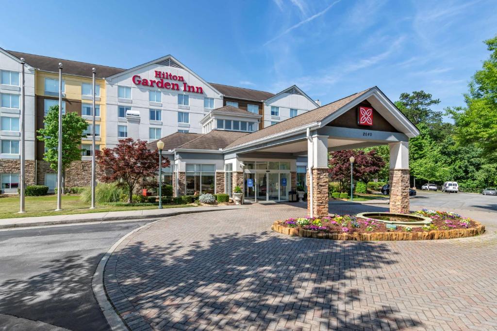 Hilton Garden Inn Atlanta NE/Gwinnett Sugarloaf image