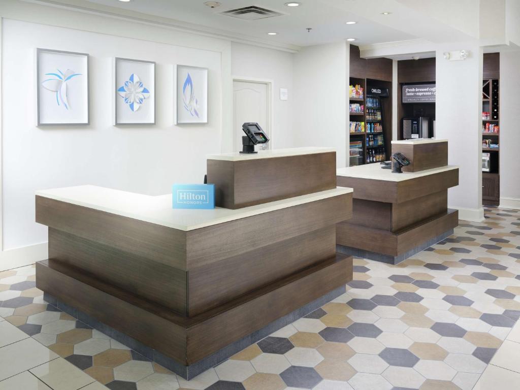 Hilton Garden Inn Atlanta NW/Kennesaw-Town Center photo 4