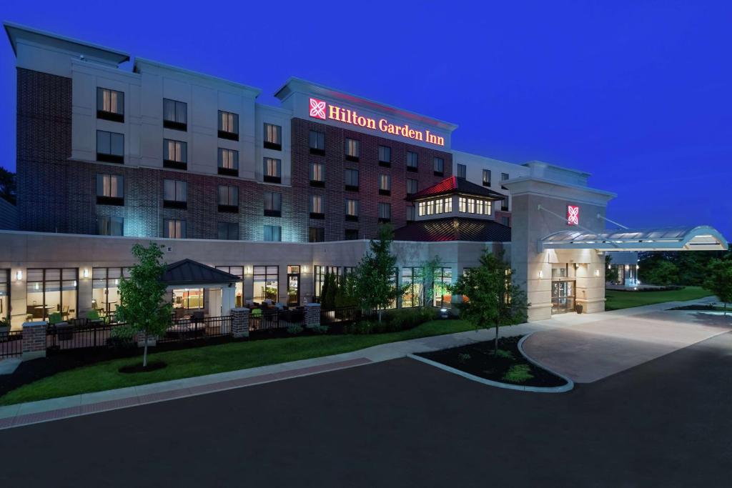 Hilton Garden Inn Akron image