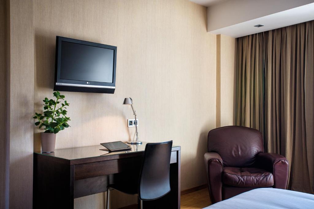 Сьюит (Люкс), The Athens Gate Hotel