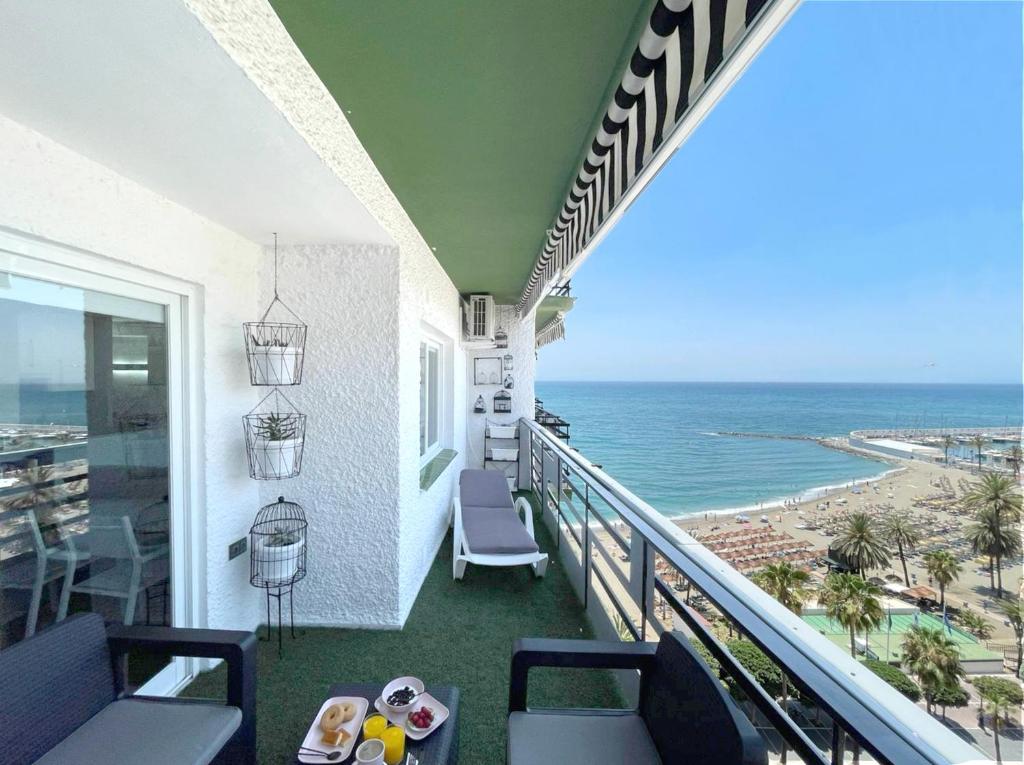 La Mar de Venus - Luxury Views in Puerto Deportivo, Marbella