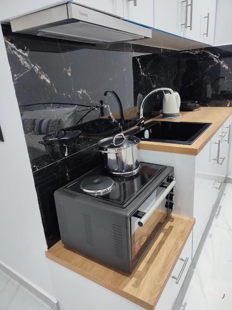 Alexander Luxury Apartments & Studios photo 4