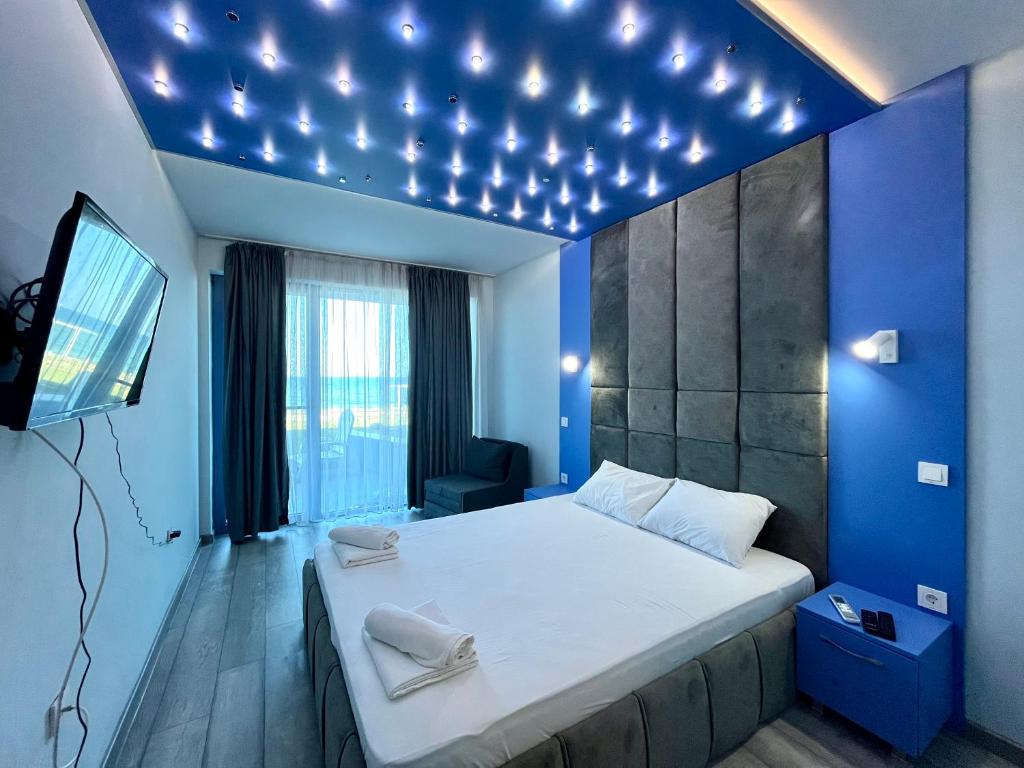 Aurora apartments on the beach photo 3