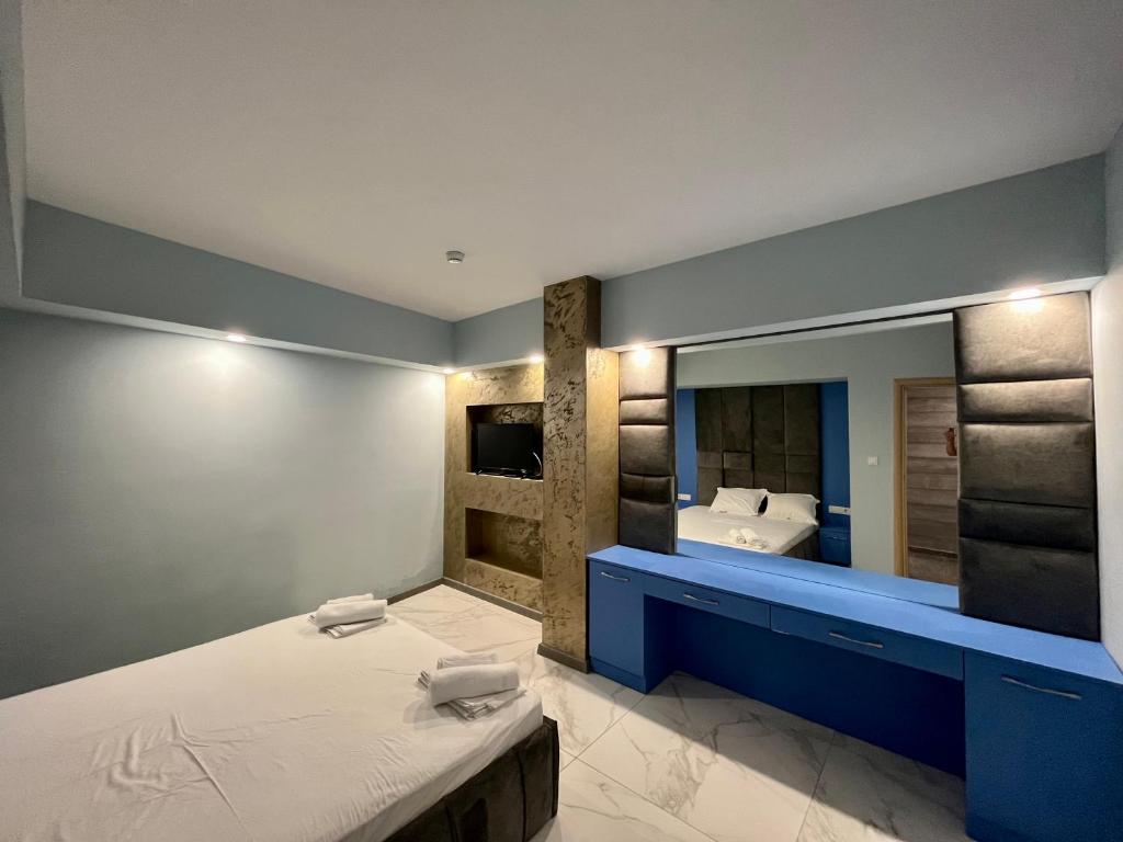 Aurora apartments on the beach photo 1