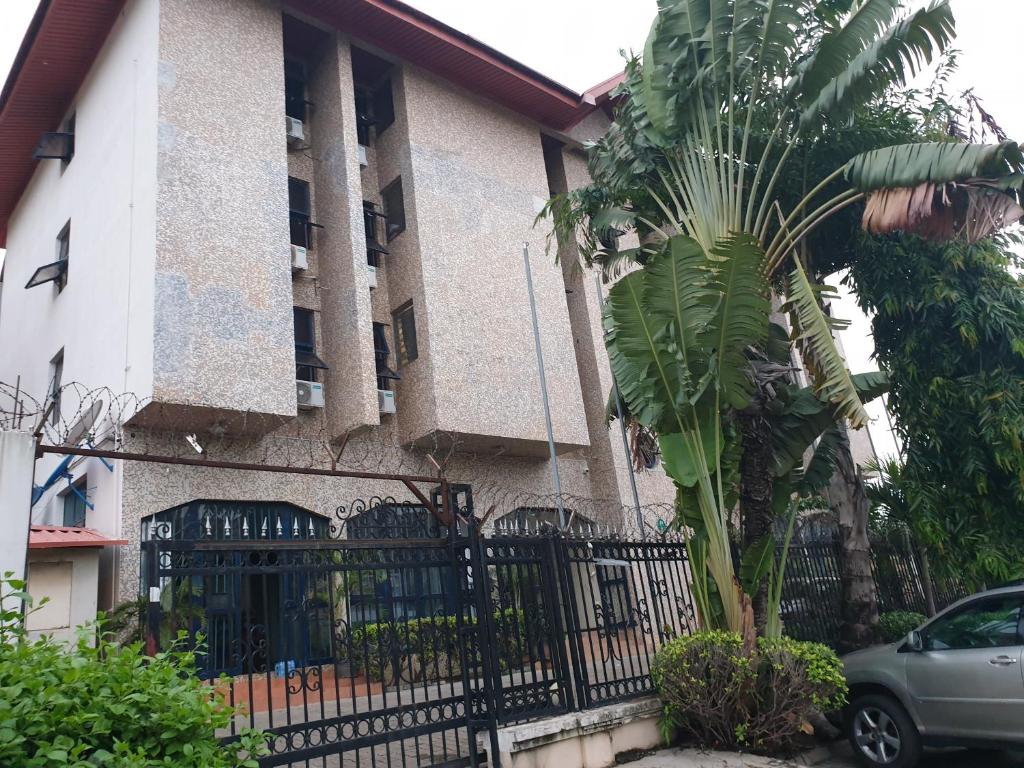 Joefad Home Stay - Wuse Zone 5 photo 1