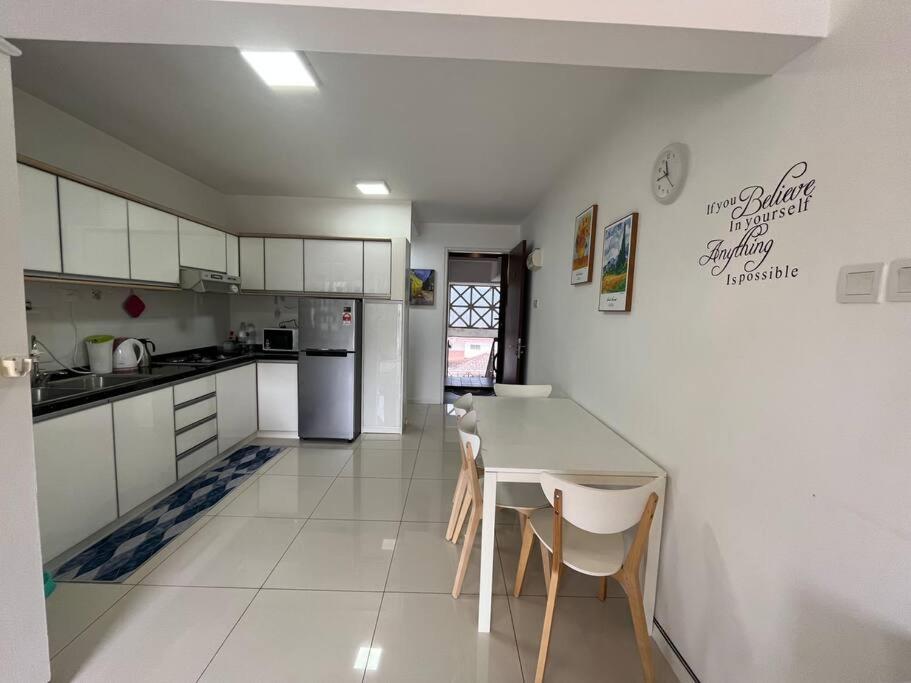 The Van Gogh Loft 梵高小栈 at Selesa Hillhomes photo 1