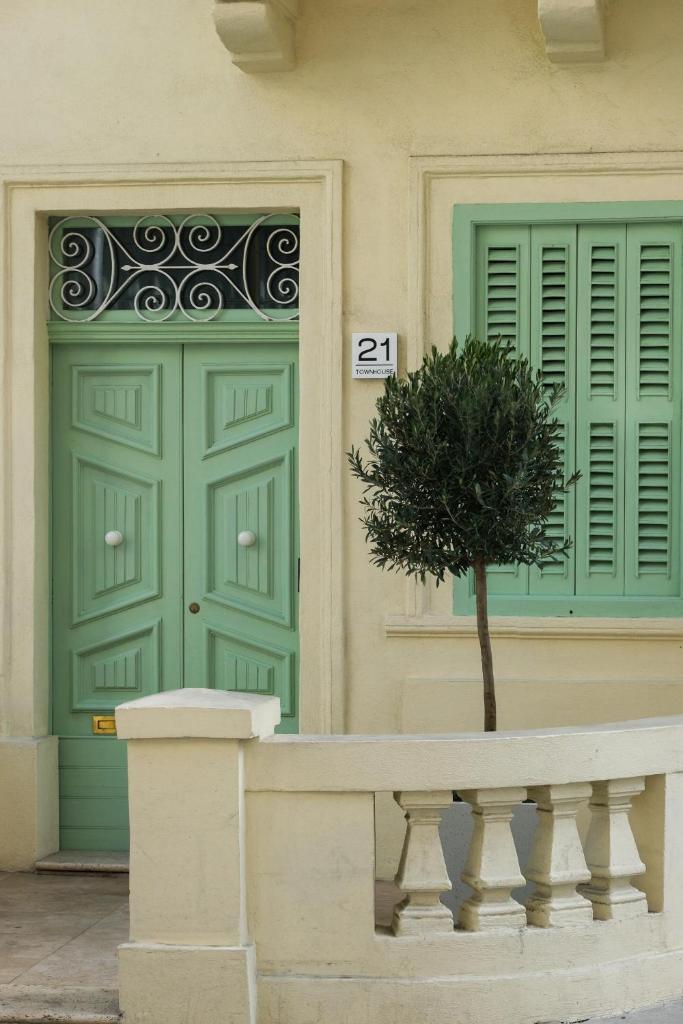 21 Townhouse in St Julians photo 1