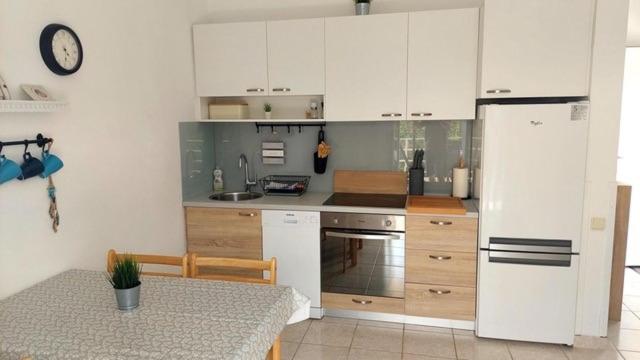 Pinezići apartman Niccole photo 3