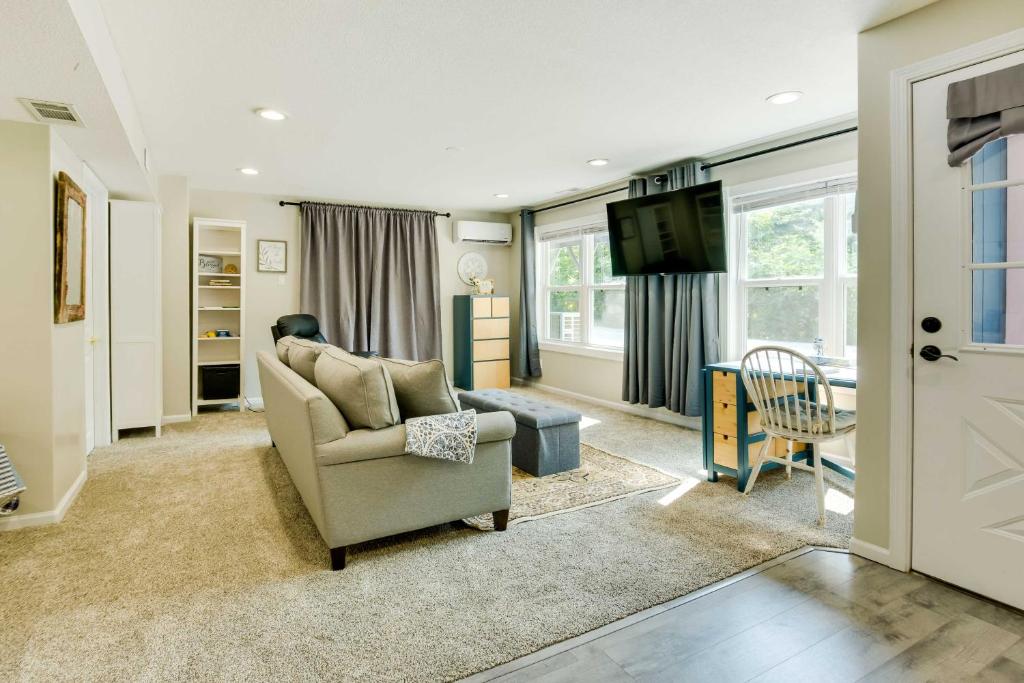 Missouri Studio Getaway Close to Parks and Hiking photo 3