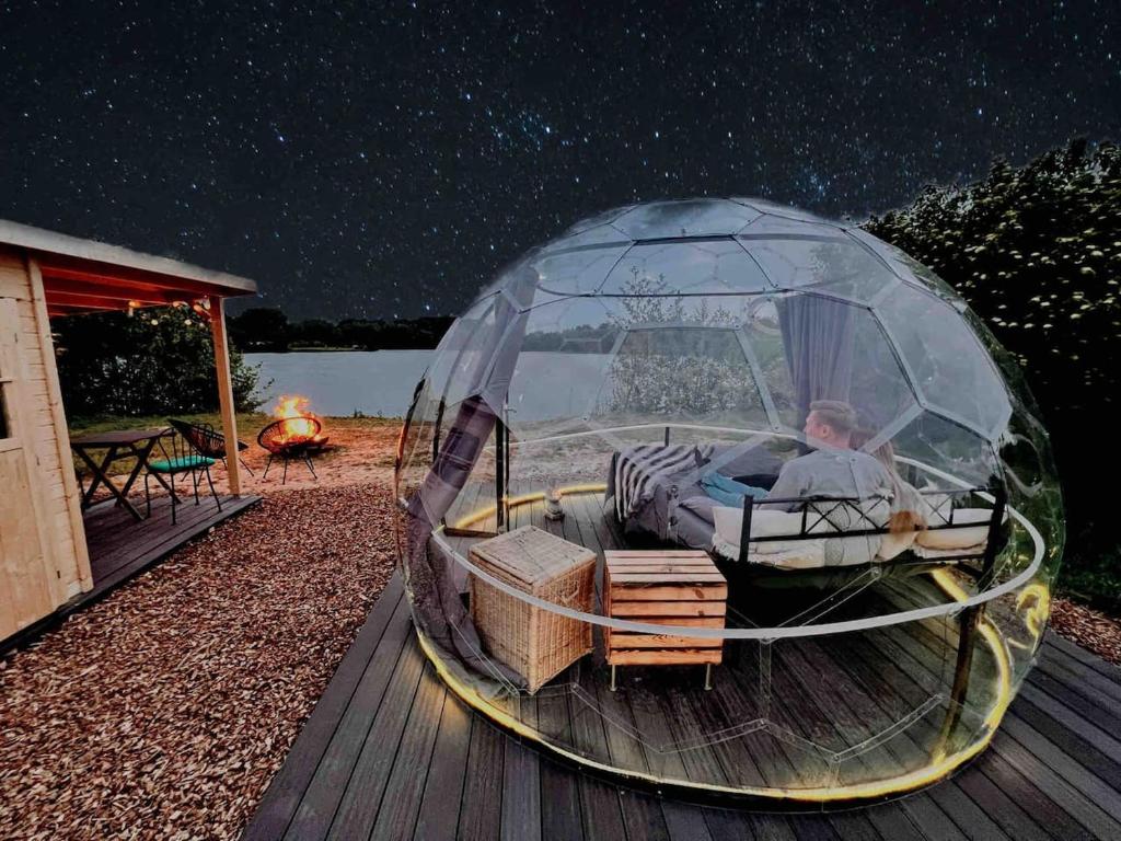 Beheiztes Bubble Tent am See - Sternenhimmel photo 1