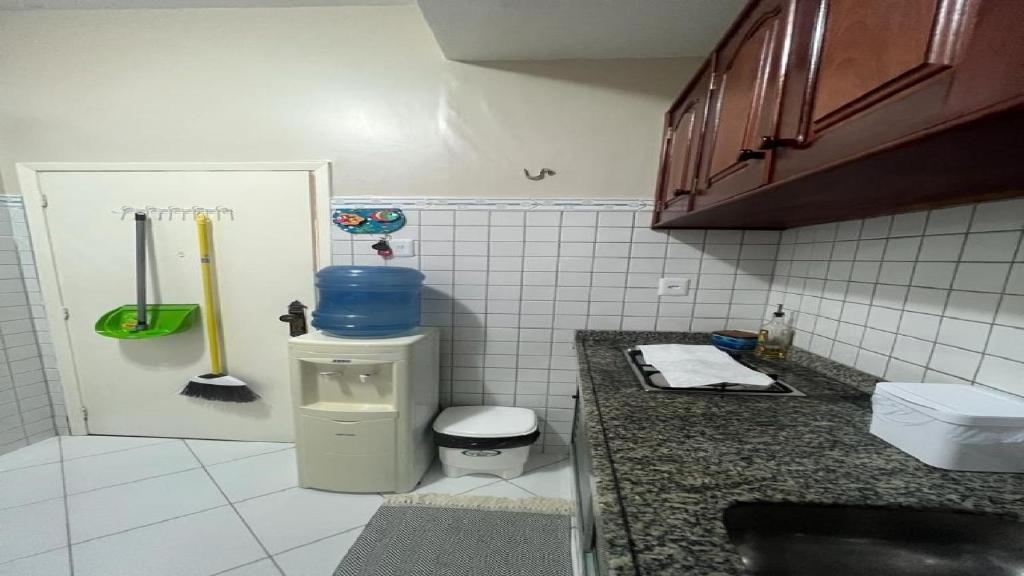 STUDIO TÉRREO - Tranquilidade na cidade | Wi-fi | Poucos metros da Igreja Matriz. photo 4
