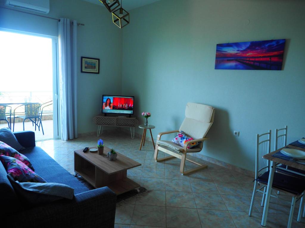 TSOUMAS HOUSE photo 1