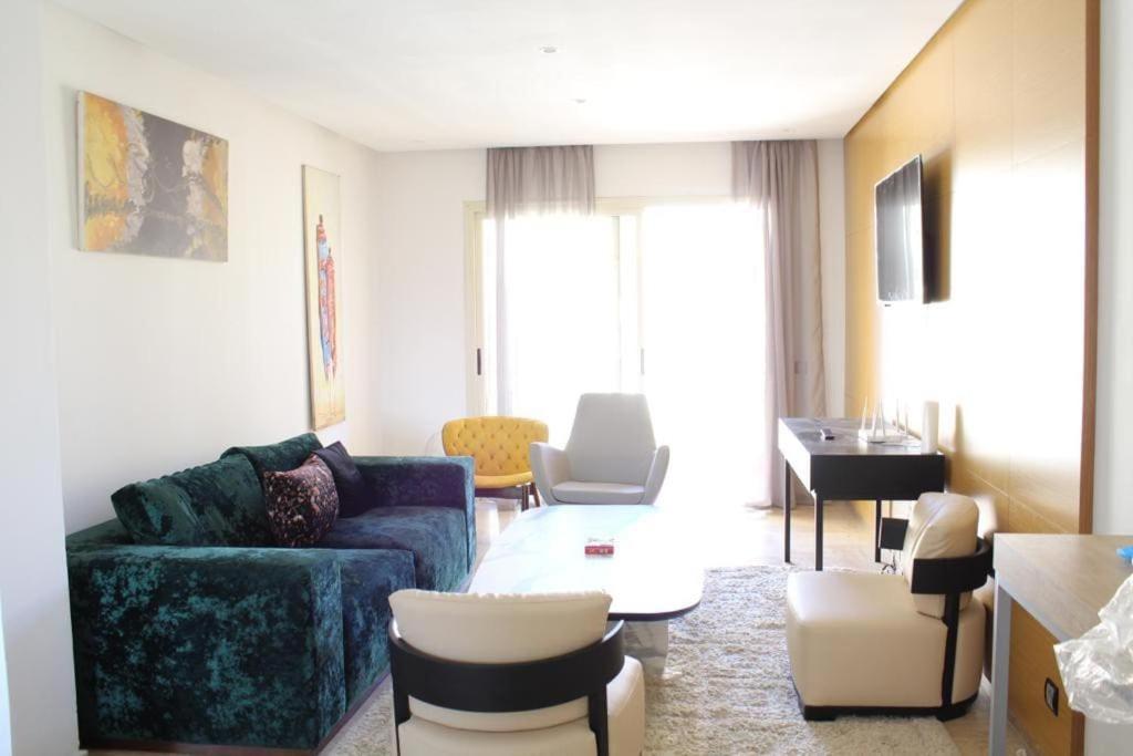 Appt 22 Bloc G- Hicherraton plage Residence Bella Vista, BOUZNIKA BAY
