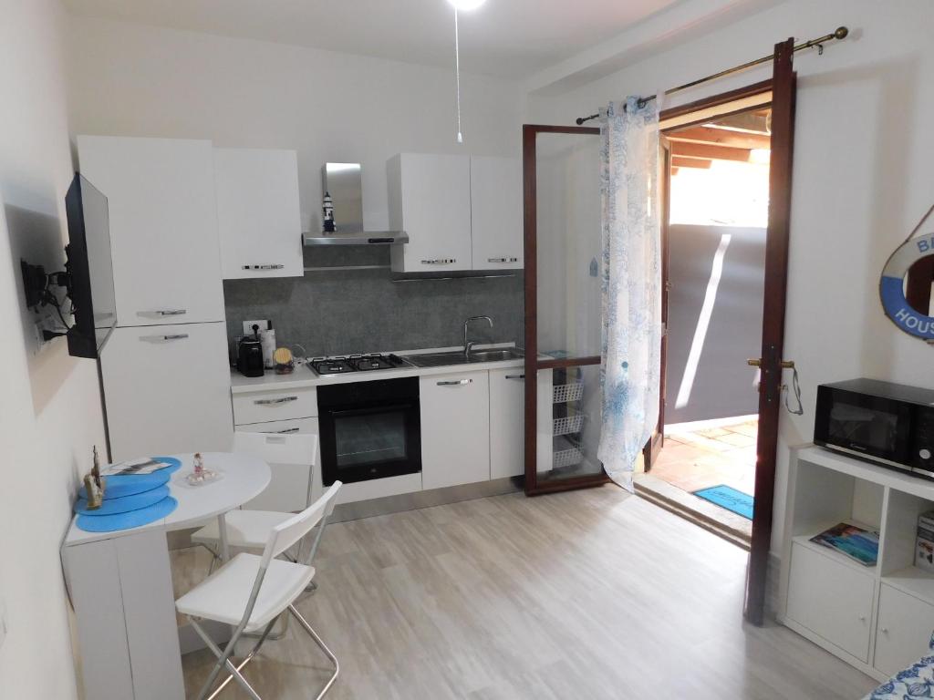 holiday house "Lo Stuggio" Pinus Village chia photo 3