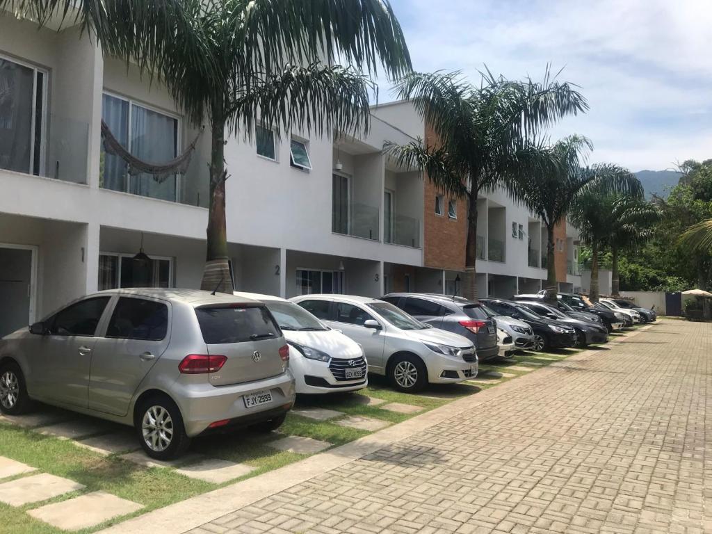Casa de Condomínio em Maresias - Pertinho da praia photo 2