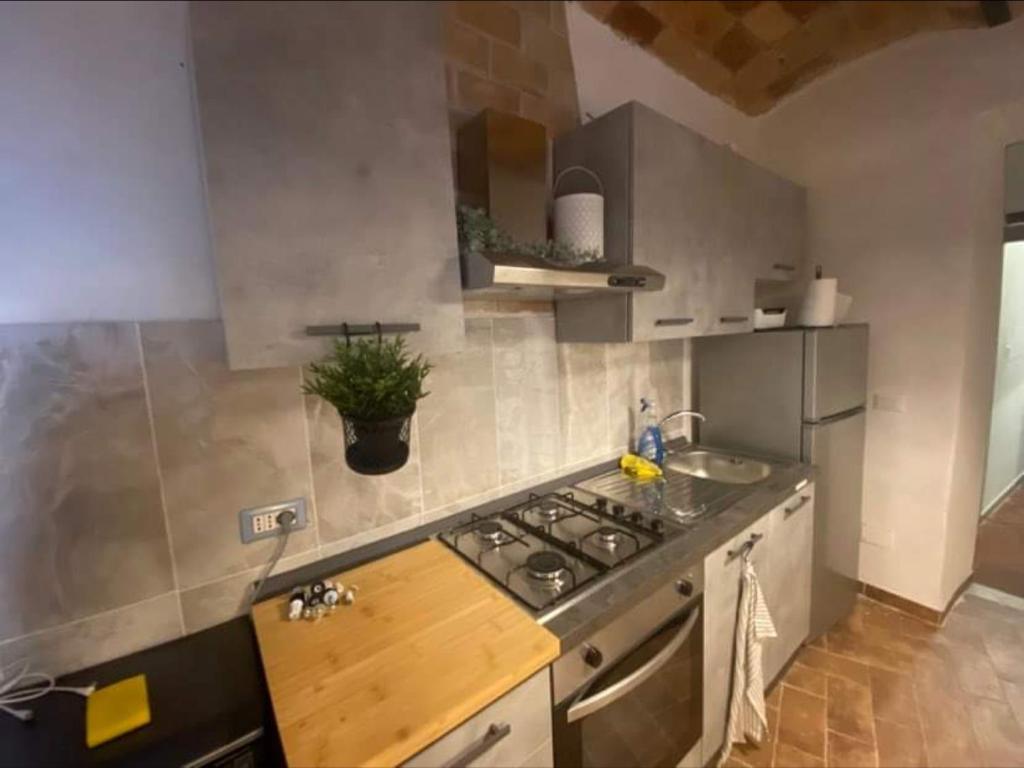 Urban city room photo 2