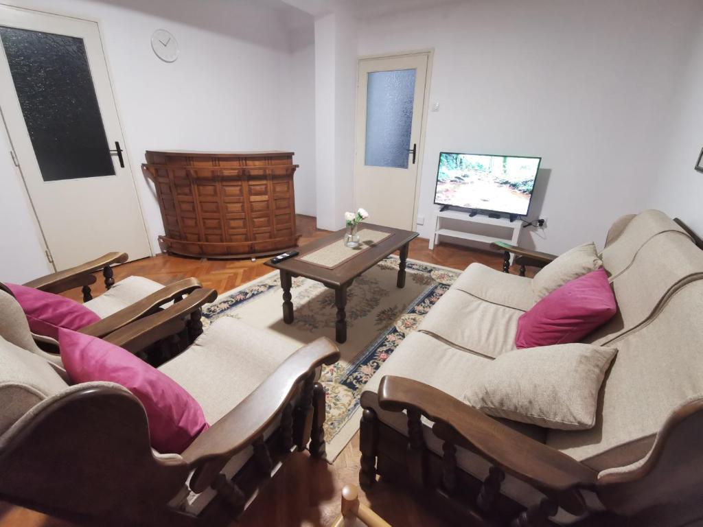 Apartman Monaco photo 4