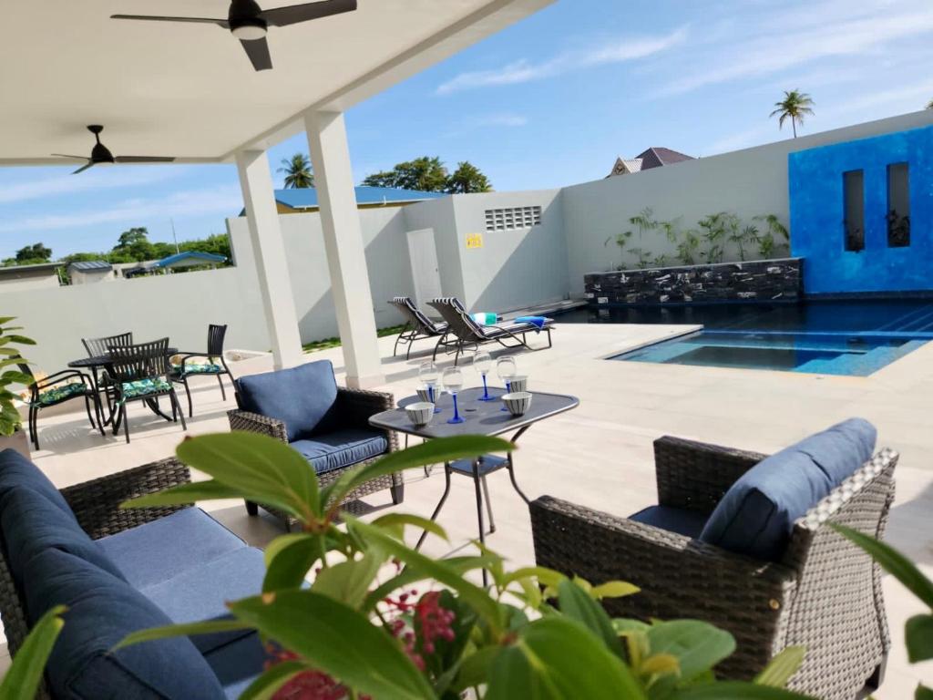 Villa Blue Moon photo 3