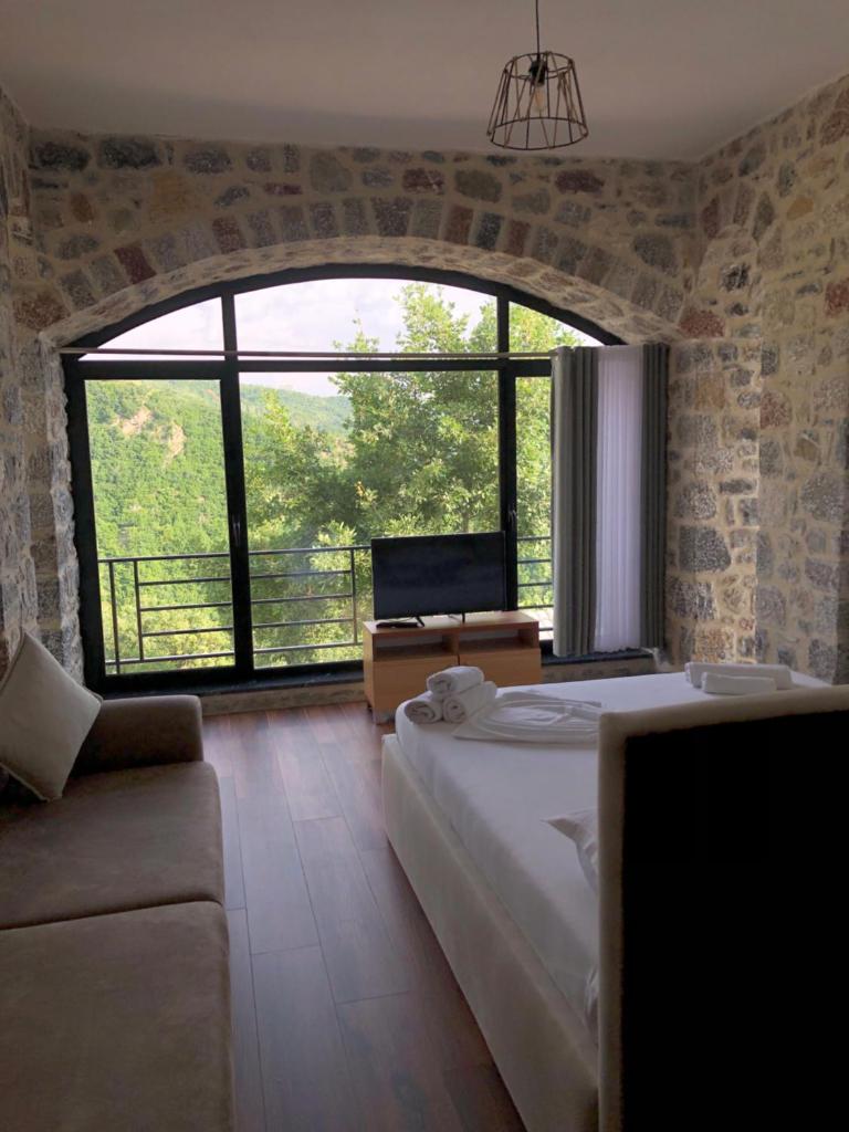 Bujtina Vrenezi photo 1