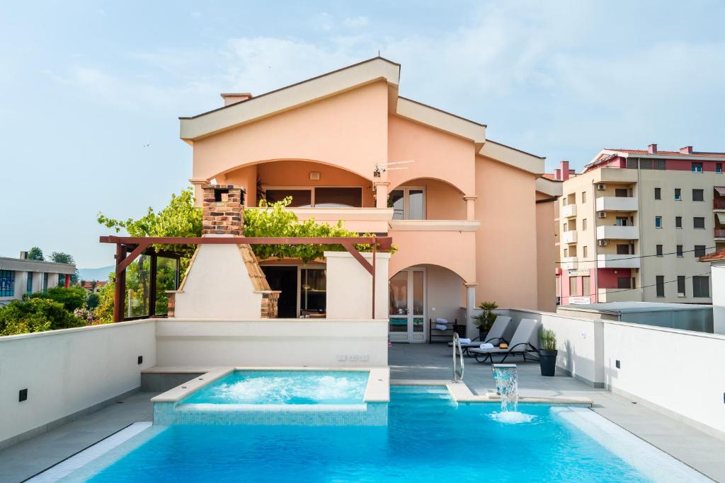 Neretva Valley Apartments - Heated Pool photo 2