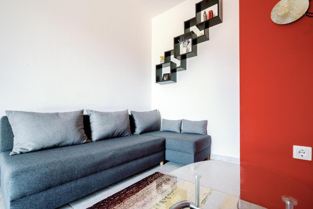 Charming little apartment photo 3