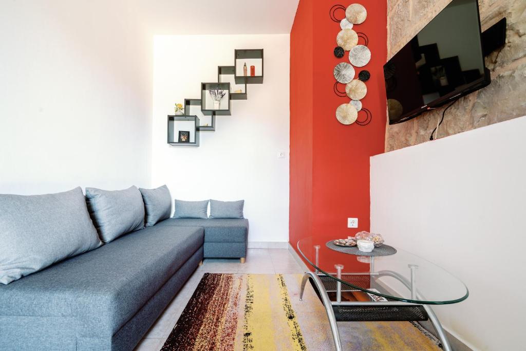 Charming little apartment photo 1