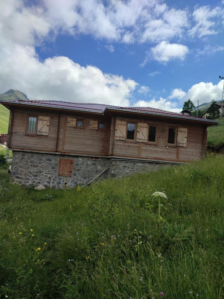 uzungöl demir kapı bungalov dağ evi