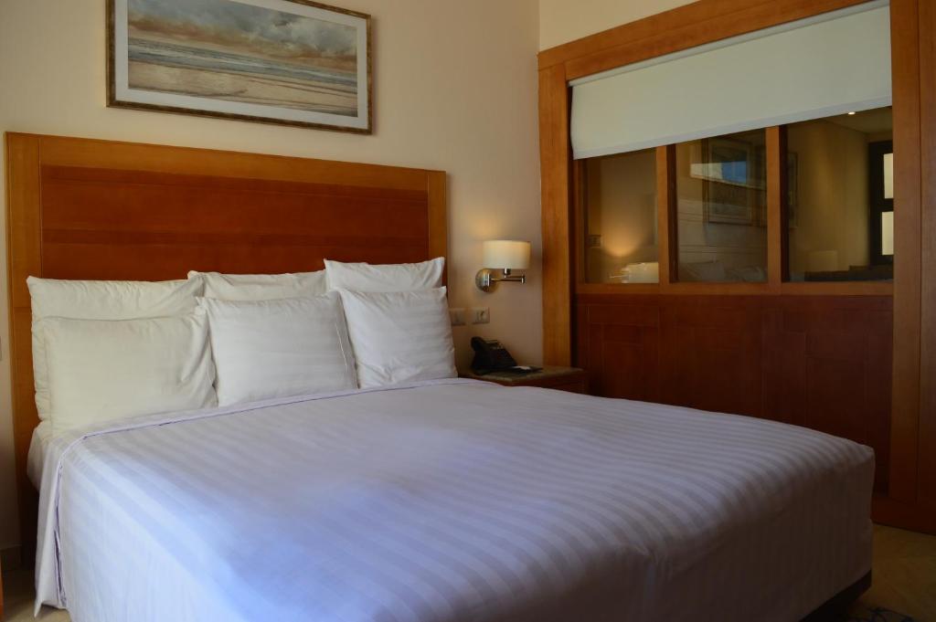 Sky View Suites Hotel photo 4