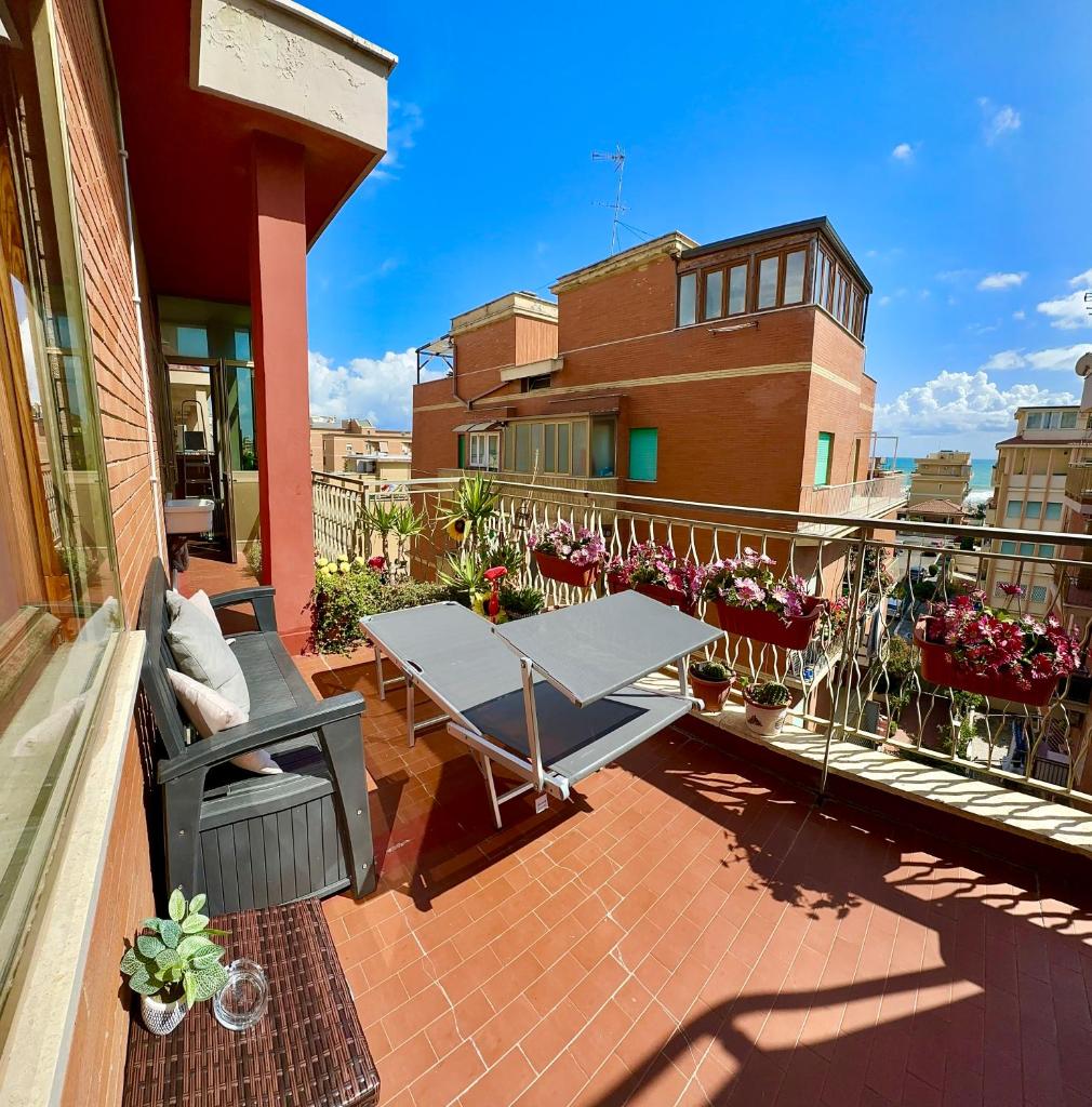 Penthouse Salus sea view terrace - Tap to explore photos