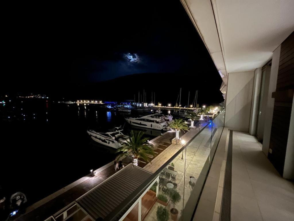 Portonovi - Marina Residences Sea View Apartment photo 1