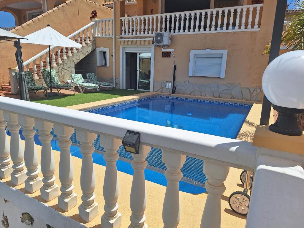 Apartment with private pool photo 1