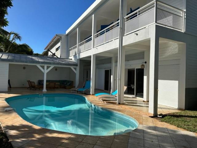 Villa 'A l'ombre du veloutier' avec piscine, les pieds dans l'eau photo 2
