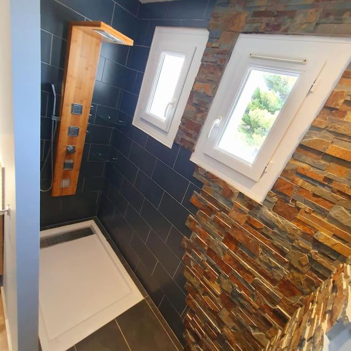 Joli haut de villa 3 chambres climatisé avec jacuzzi photo 3