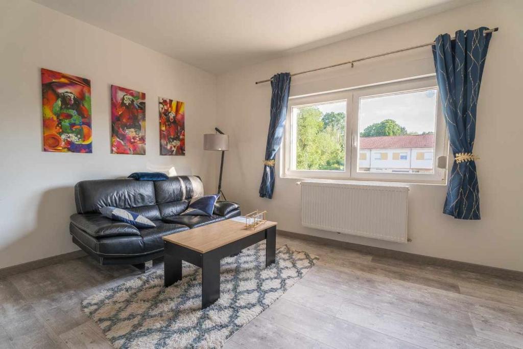 Chambre 26m - Salon et kitchenette privé - WIFI photo 4