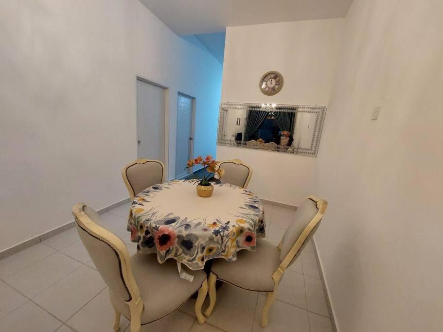 D'has Homestay Kuantan photo 1