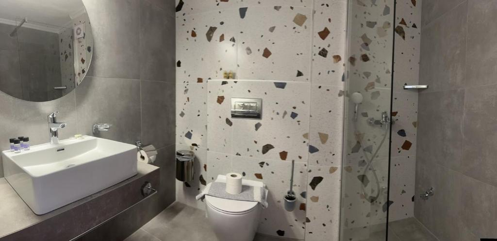 Ellas Hotel photo 3