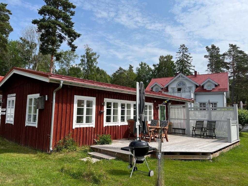 Luxury cosy cottage by the sea photo 2