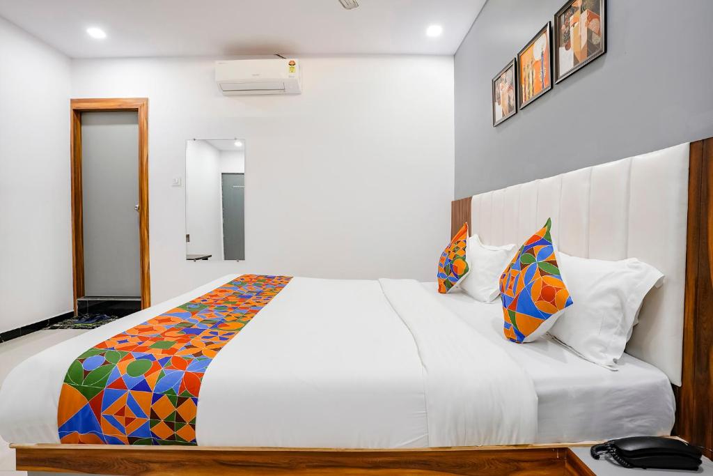 FabHotel Magnus photo 3