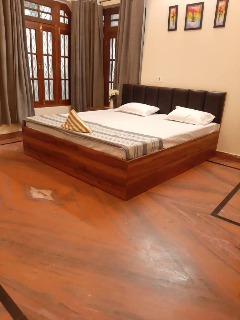 PAARIJAAT Homestay & Guesthouse photo 3