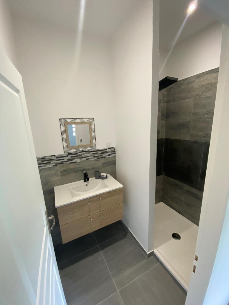 appartement dans propriété privée photo 3