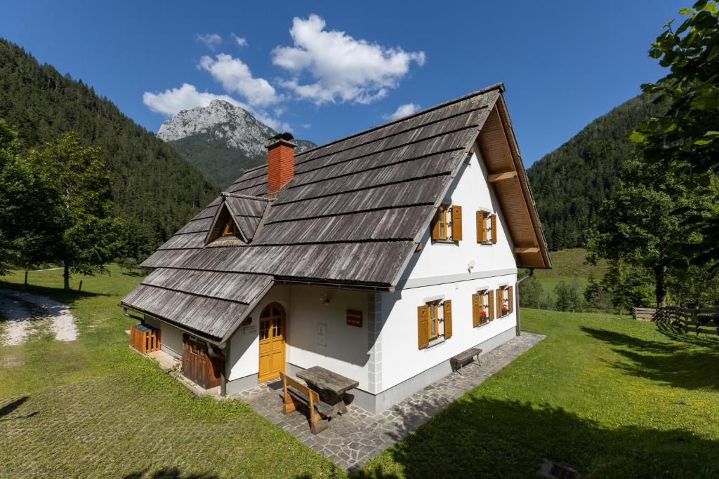 Mala hiša photo 4