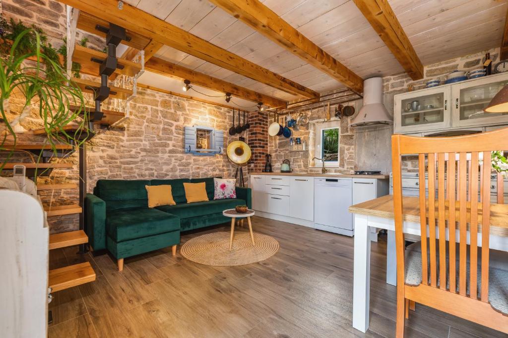 Rustical Holiday Resort Olea photo 4