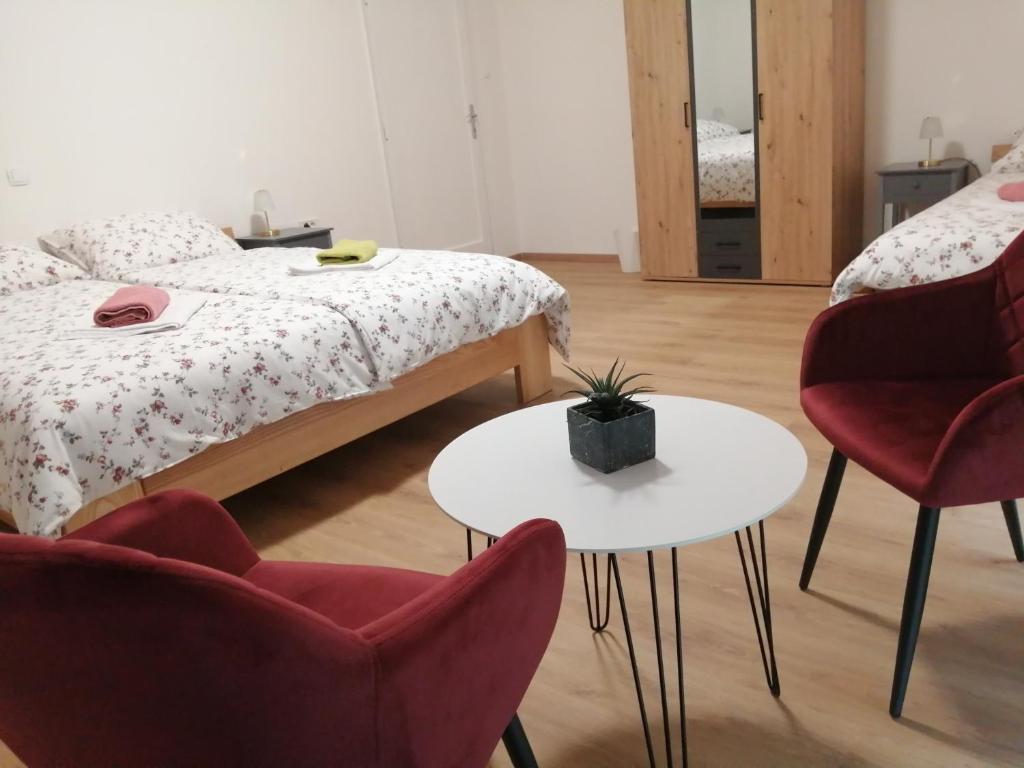 Apartma AJJA
