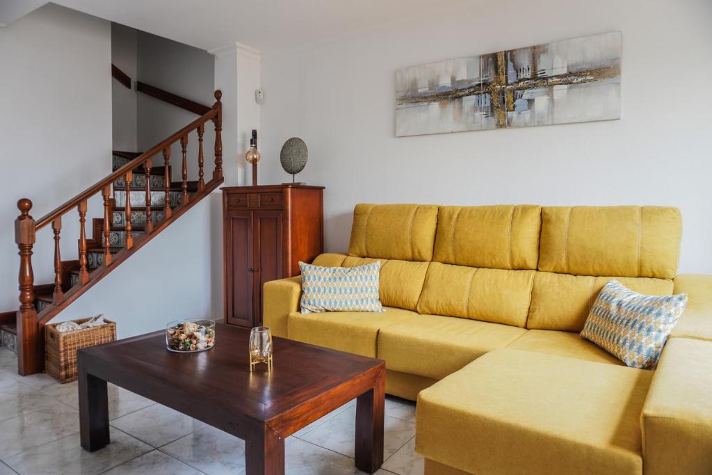 Bright House, Pool & Workspace near Medano Beach - Tap to explore photos