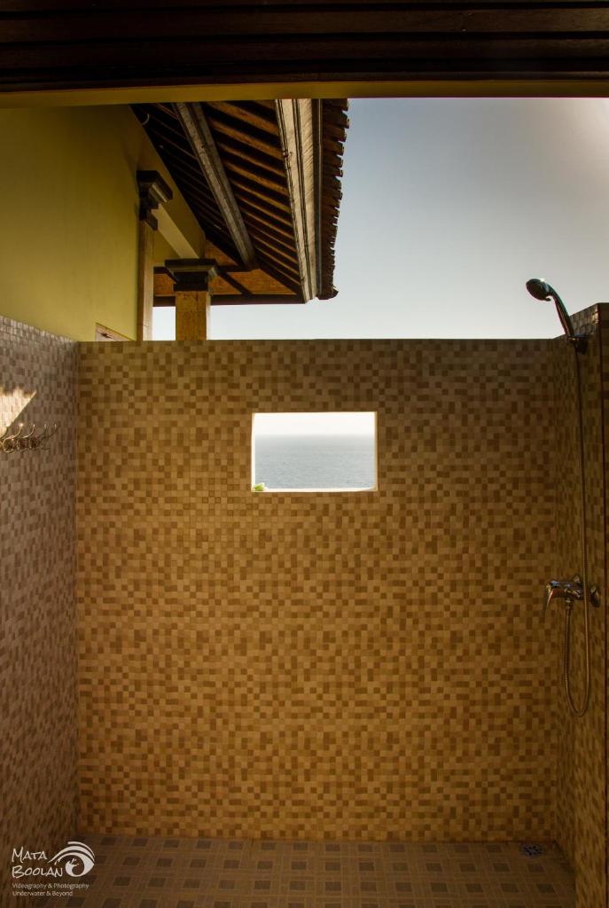 Beten Waru Bungalow and Restaurant photo 1