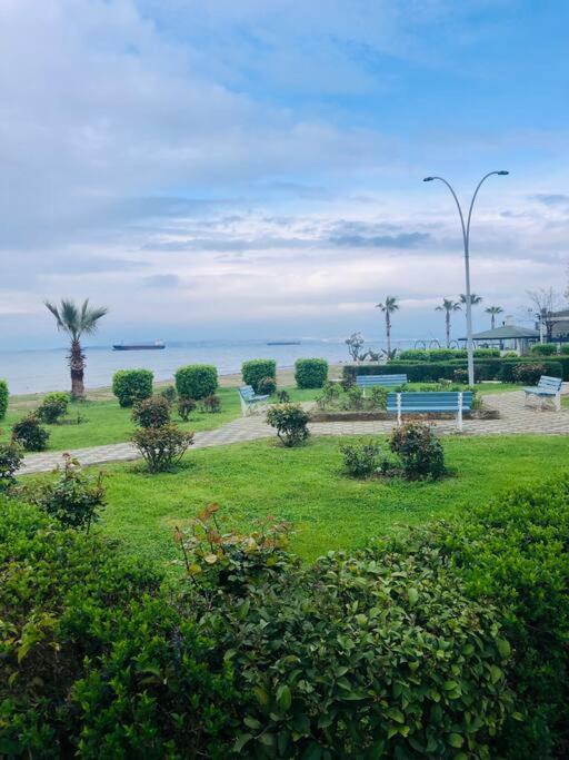 Sea View Modern Appartement with a Privet Garden photo 2