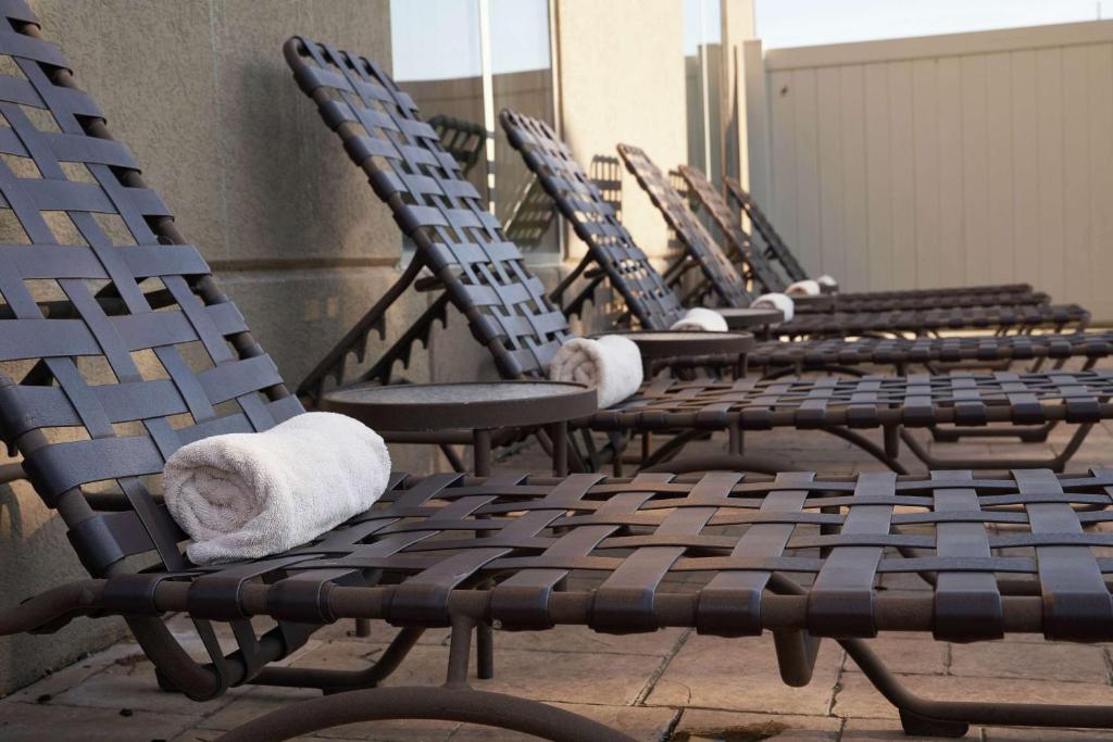 Hilton Garden Inn Evansville photo 1